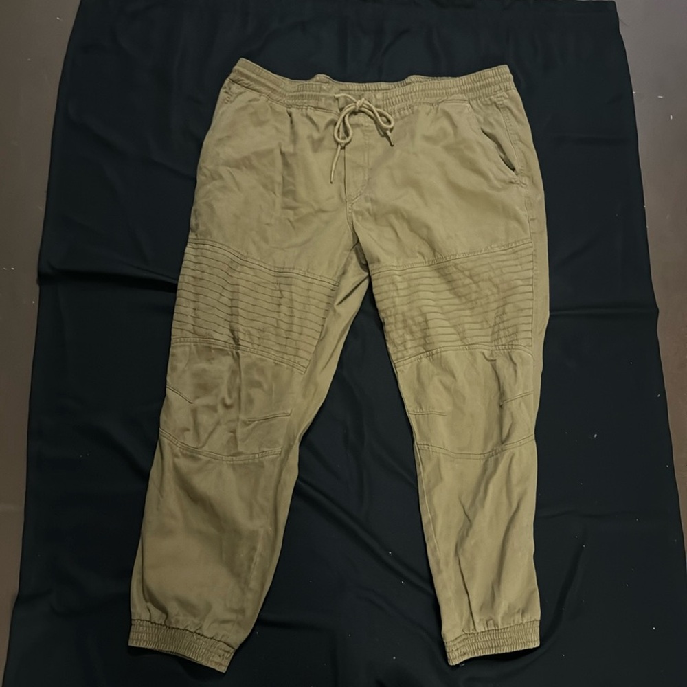 Men’s Khaki Joggers